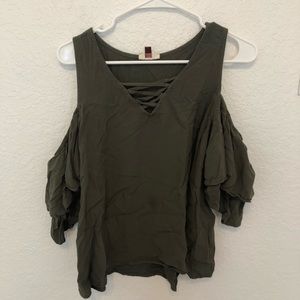 kohl’s army green shirt